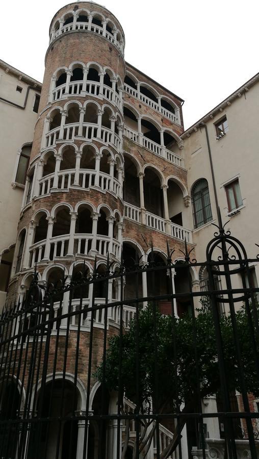 Affittacamere Alloggi Scala Del Bovolo Venezia